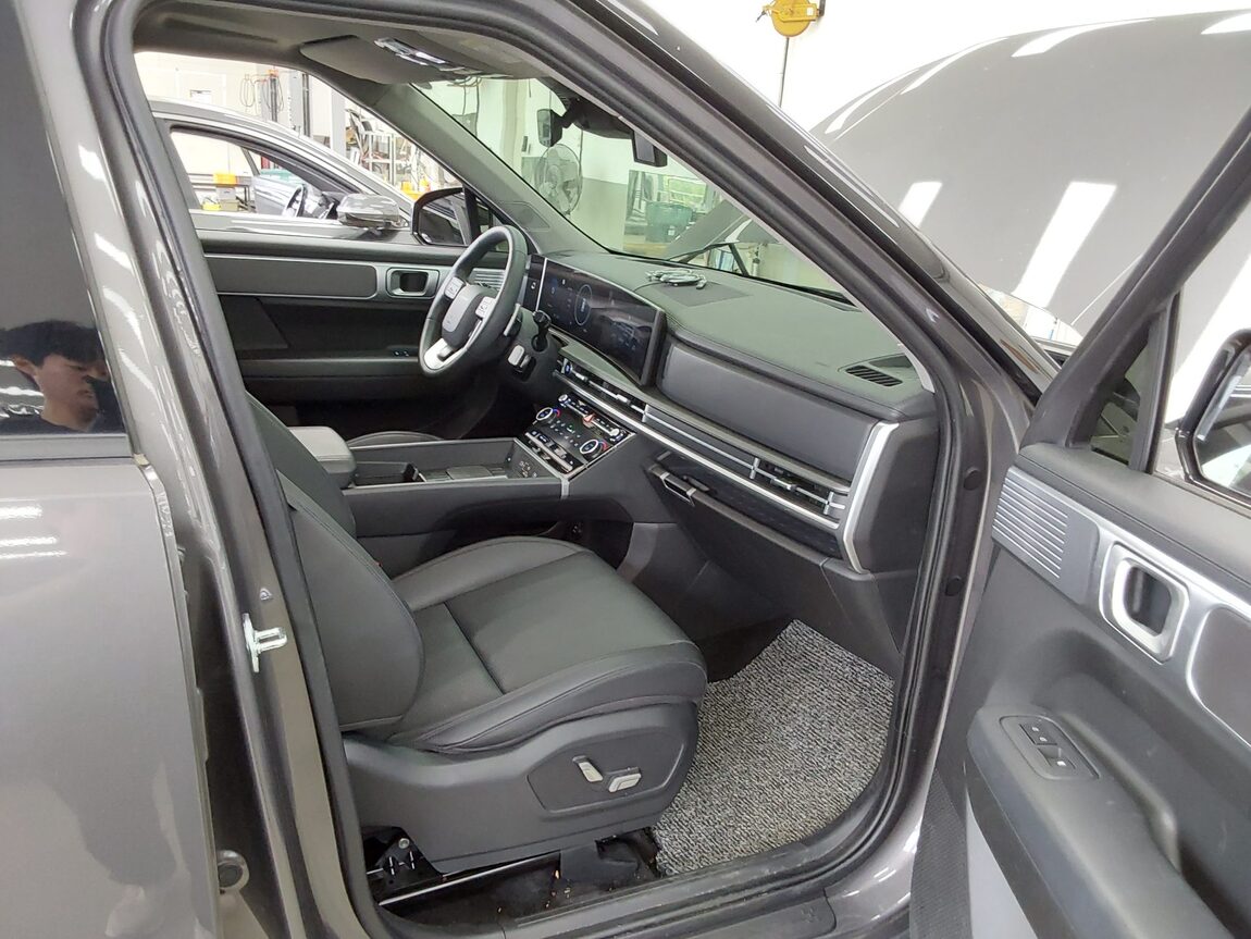 HYUNDAI THE ALL NEW SANTA FE GASOLINE 2.5 2WD PRESTIGE PLUS 2025 - zdjęcie 14
