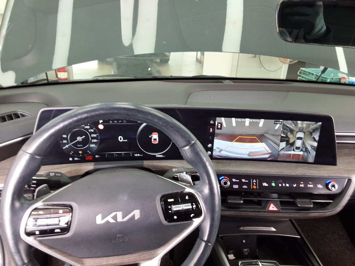 KIA K8 3.5 GDI 4WD NOBLESSE 2022 - zdjęcie 17