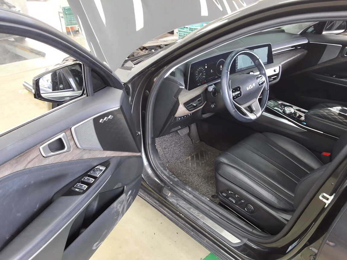 KIA K8 3.5 GDI 4WD NOBLESSE 2022 - zdjęcie 10