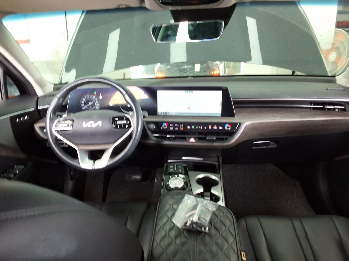 KIA K8 3.5 GDI 4WD NOBLESSE 2022 - zdjęcie 11