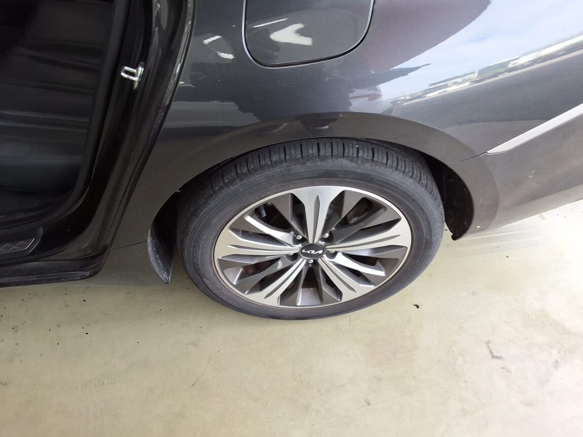 KIA K8 3.5 GDI 4WD NOBLESSE 2022 - zdjęcie 22