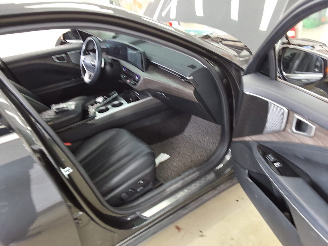 KIA K8 3.5 GDI 4WD NOBLESSE 2022 - zdjęcie 14