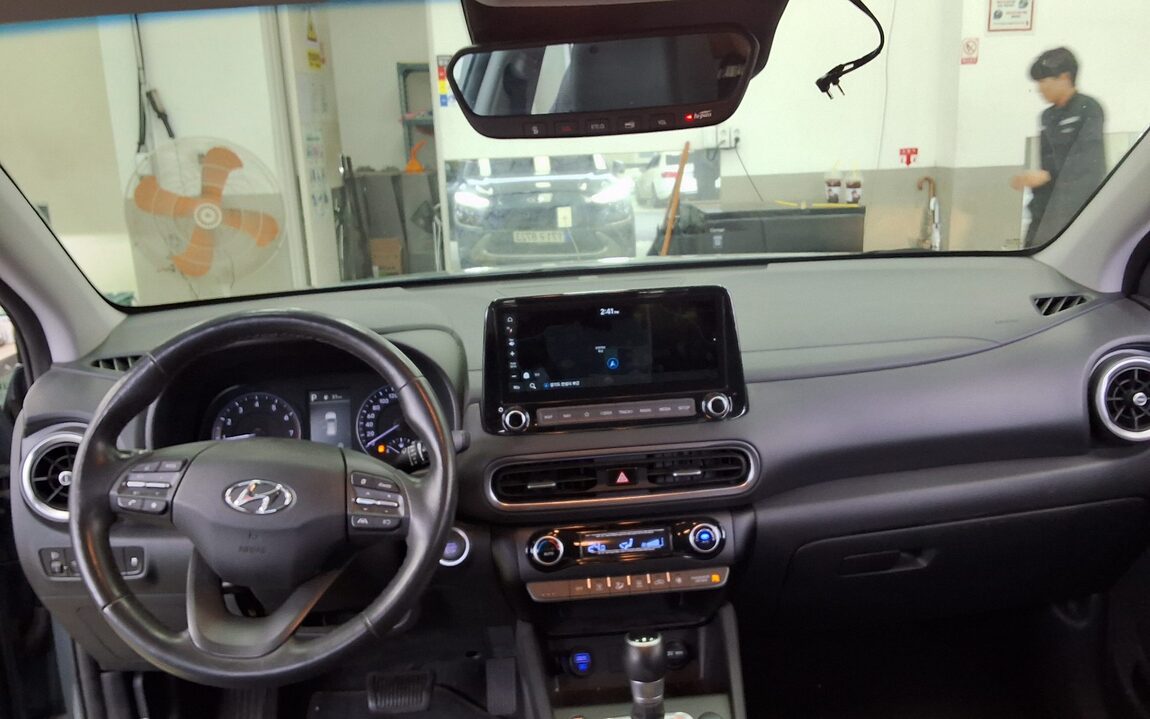 HYUNDAI THE NEW KONA 2.0 2WD MODERN 2021 - zdjęcie 11