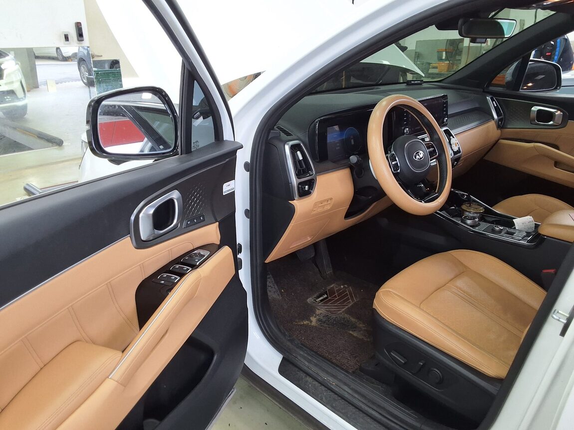 KIA NEW SORENTO (MQ4) 2.2 DIESEL 2WD NOBLESSE 2021 - zdjęcie 10