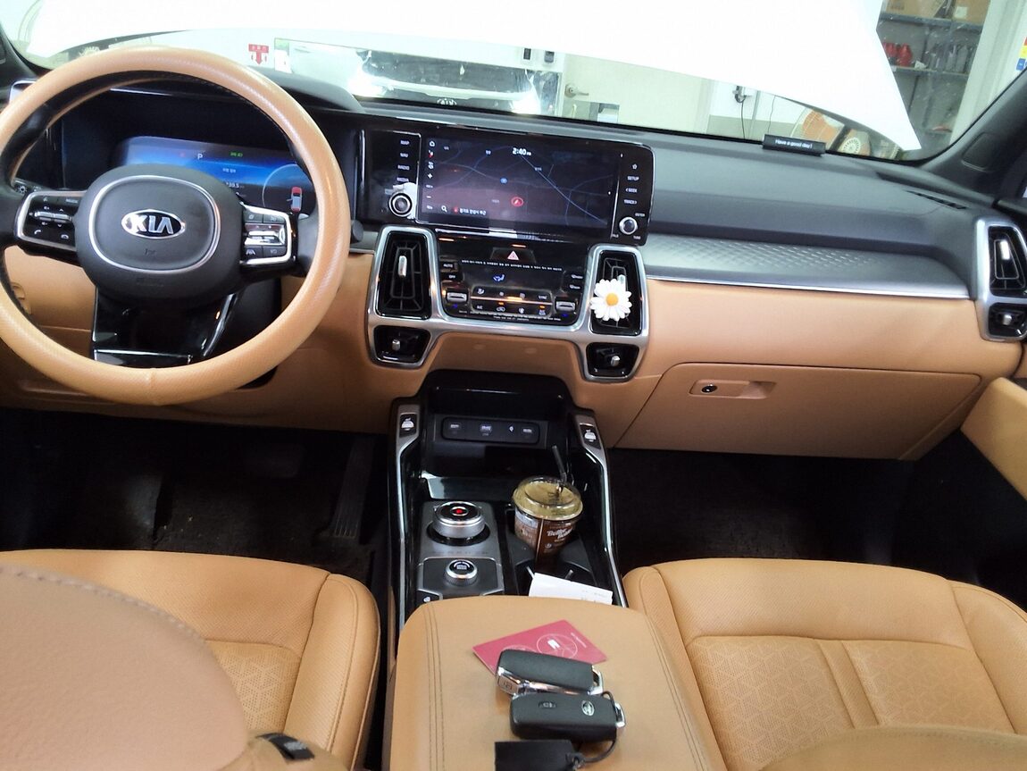 KIA NEW SORENTO (MQ4) 2.2 DIESEL 2WD NOBLESSE 2021 - zdjęcie 11