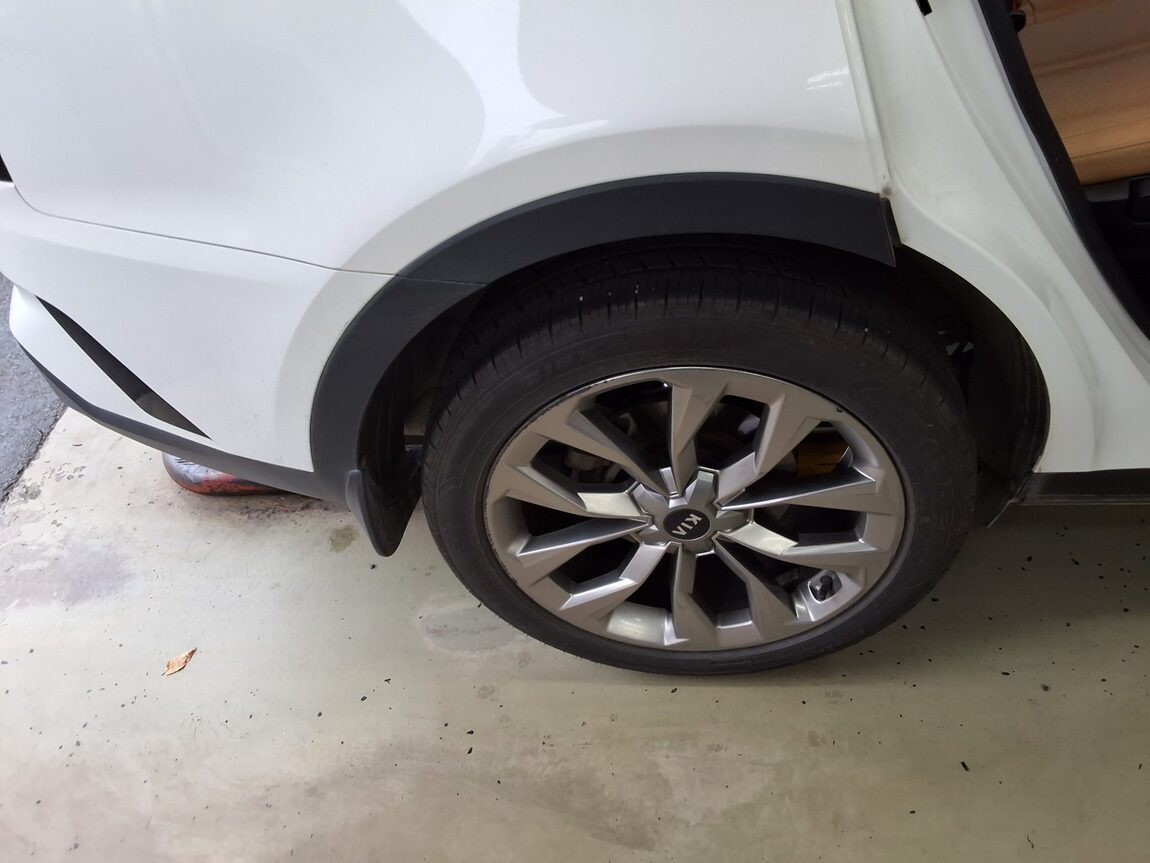 KIA NEW SORENTO (MQ4) 2.2 DIESEL 2WD NOBLESSE 2021 - zdjęcie 24