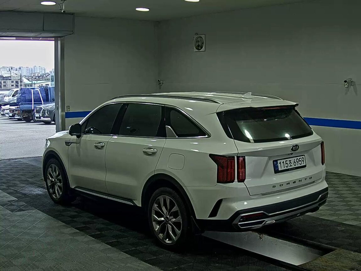 KIA NEW SORENTO (MQ4) 2.2 DIESEL 2WD NOBLESSE 2021 - zdjęcie 6