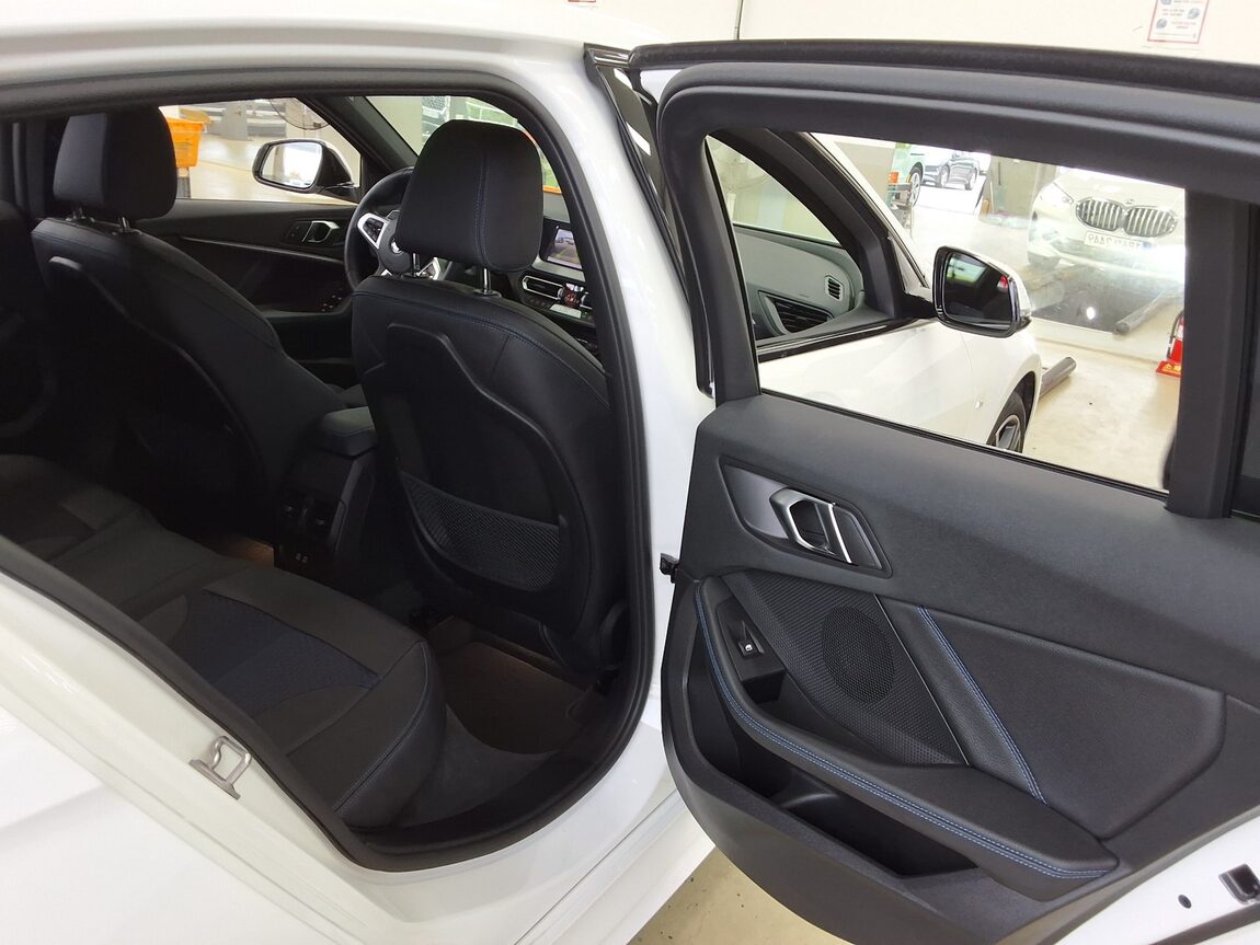 BMW 1 SERIES (3RD GEN) 120i M SPORT 2024 - zdjęcie 13