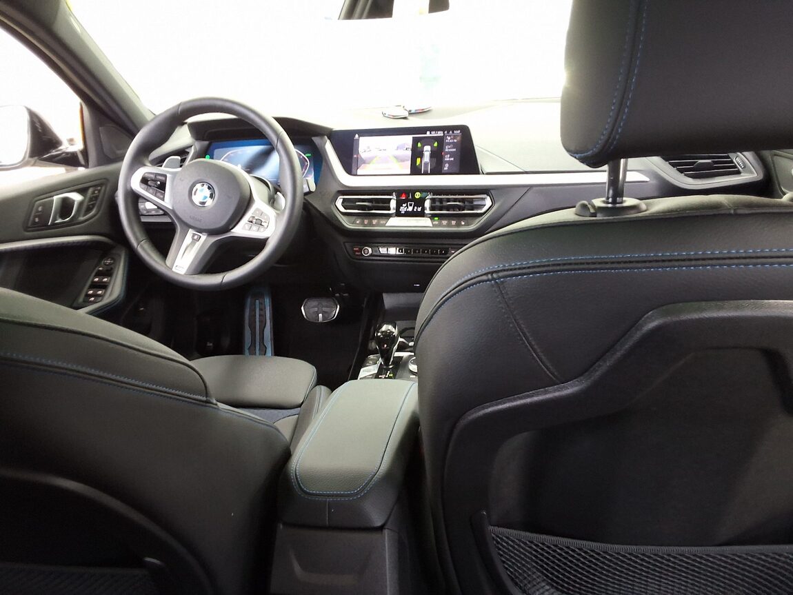 BMW 1 SERIES (3RD GEN) 120i M SPORT 2024 - zdjęcie 11