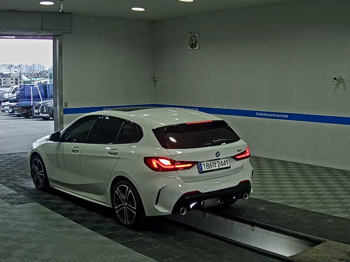 BMW 1 SERIES (3RD GEN) 120i M SPORT 2024 - zdjęcie 6