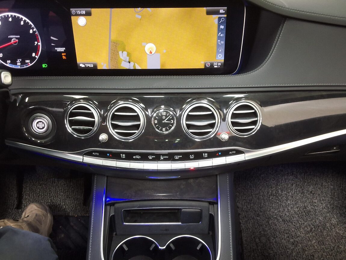 MERCEDES-BENZ S-CLASS (6TH GEN) S450L 4MATIC 2019 - zdjęcie 24
