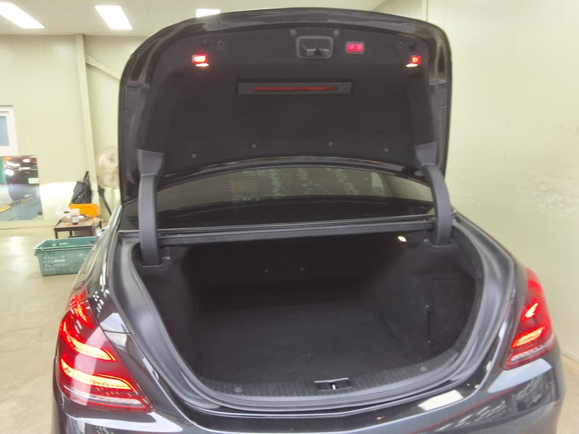 MERCEDES-BENZ S-CLASS (6TH GEN) S450L 4MATIC 2019 - zdjęcie 16