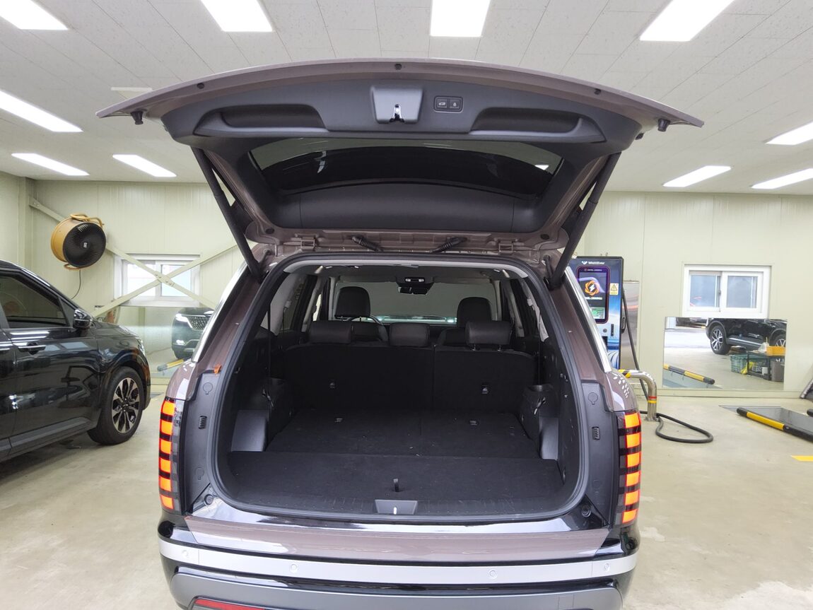 HYUNDAI THE ALL NEW PALISADE GASOLINE 2.5 AWD PRESTIGE 2025 - zdjęcie 15