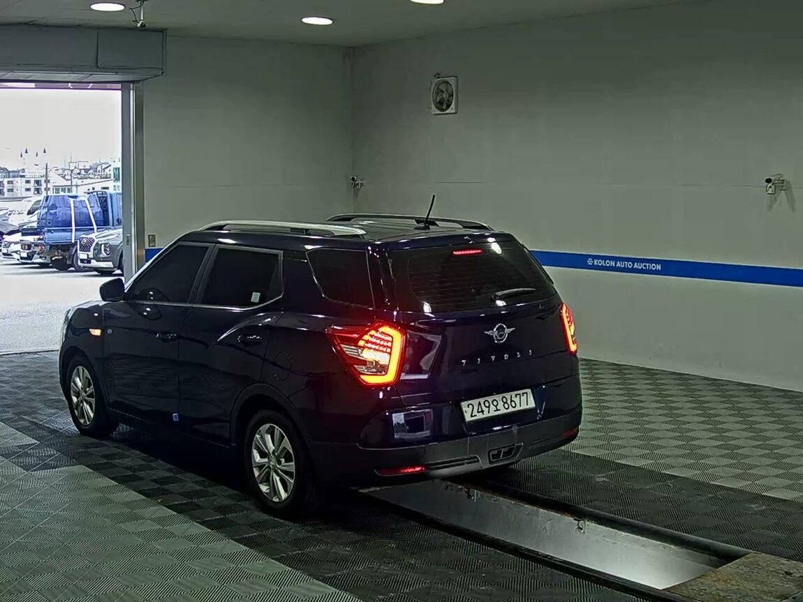 KG MOBILITY (SSANGYONG) TIVOLI AIR DIESEL 4WD AX 2019 - zdjęcie 6