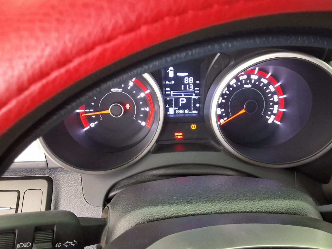KG MOBILITY (SSANGYONG) TIVOLI GASOLINE 2WD TX 2015 - zdjęcie 9