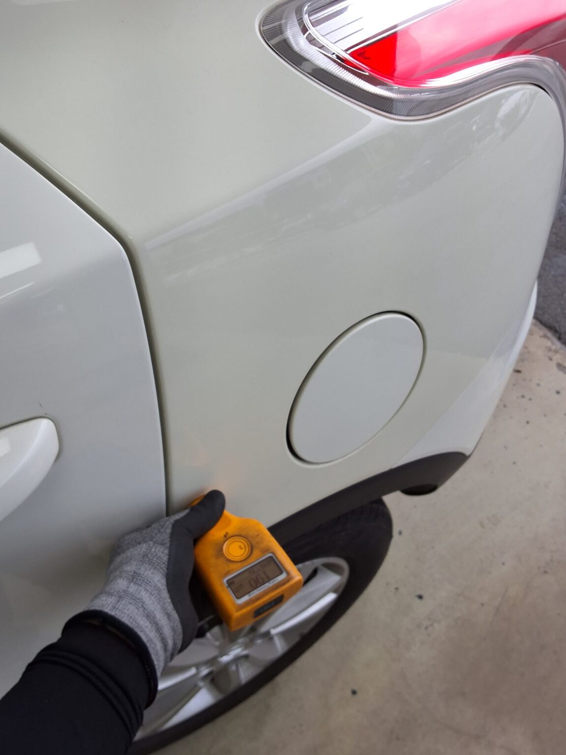 KG MOBILITY (SSANGYONG) TIVOLI GASOLINE 2WD TX 2015 - zdjęcie 25