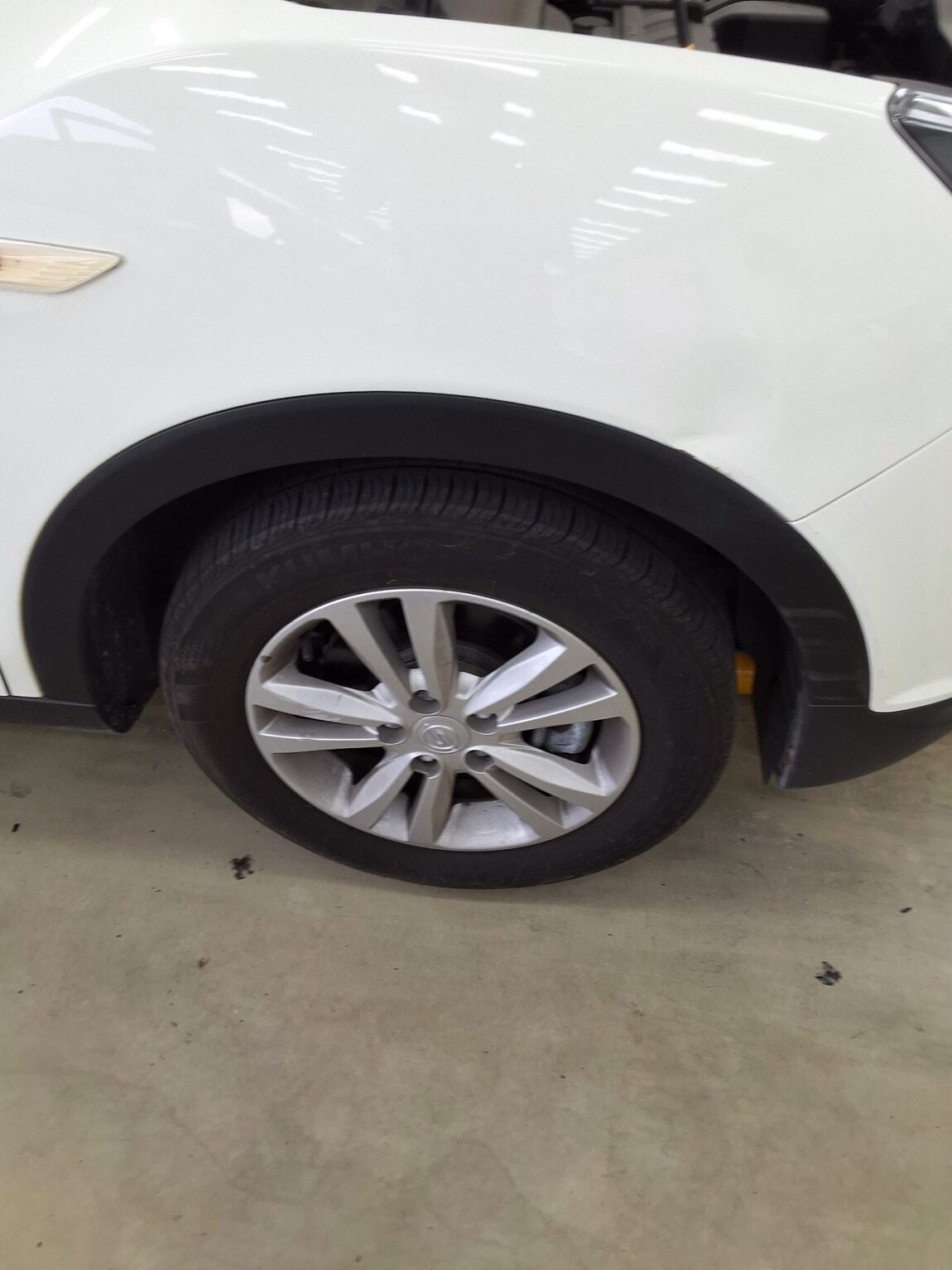 KG MOBILITY (SSANGYONG) TIVOLI GASOLINE 2WD TX 2015 - zdjęcie 22