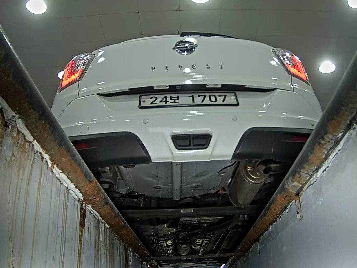 KG MOBILITY (SSANGYONG) TIVOLI GASOLINE 2WD TX 2015 - zdjęcie 8