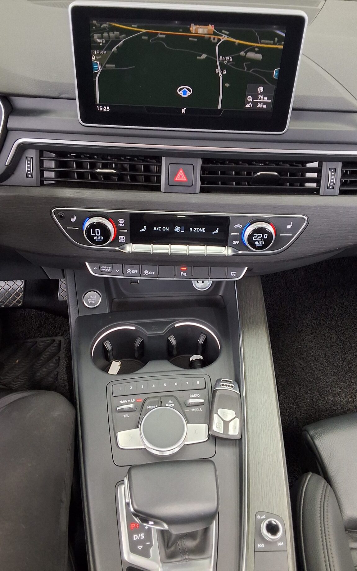 AUDI A4 (5TH GEN) 35 TDI QUATTRO PREMIUM 2018 - zdjęcie 18
