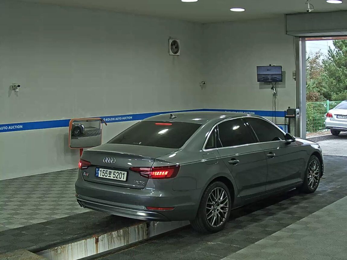 AUDI A4 (5TH GEN) 35 TDI QUATTRO PREMIUM 2018 - zdjęcie 5