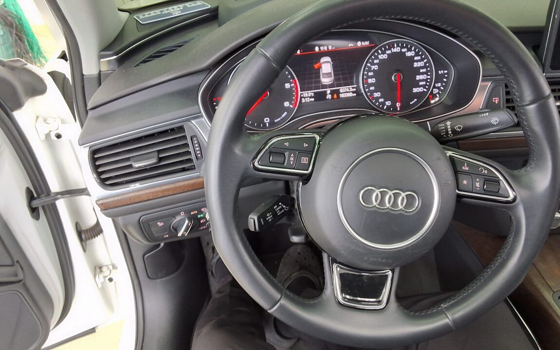 AUDI A6 (4TH GEN) 2.0 TDI DYNAMIC 2014 - zdjęcie 17