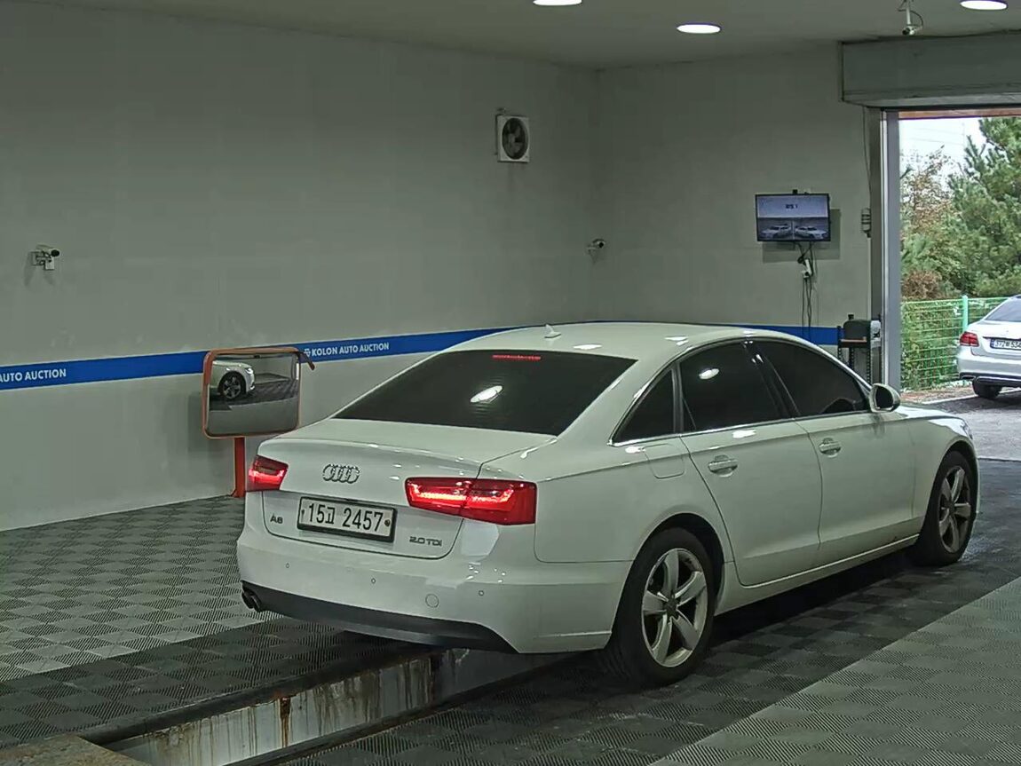 AUDI A6 (4TH GEN) 2.0 TDI DYNAMIC 2014 - zdjęcie 5