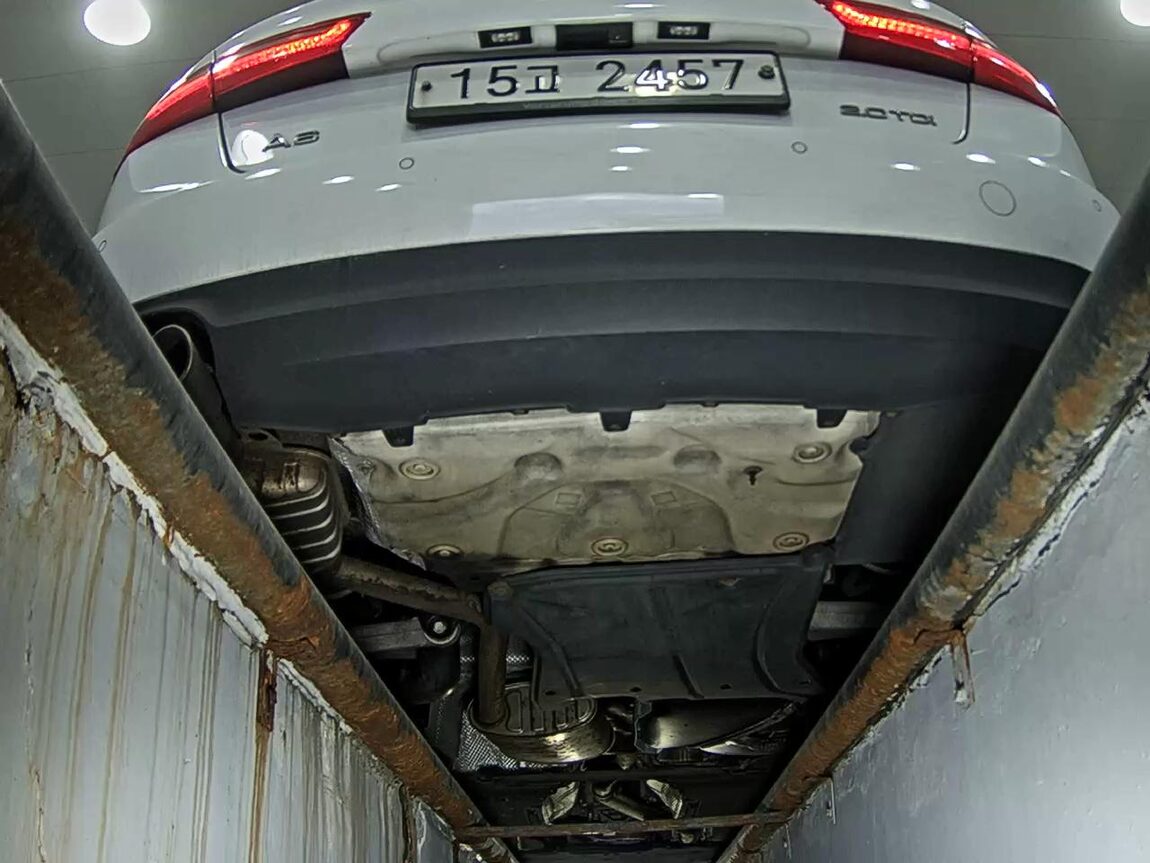 AUDI A6 (4TH GEN) 2.0 TDI DYNAMIC 2014 - zdjęcie 8