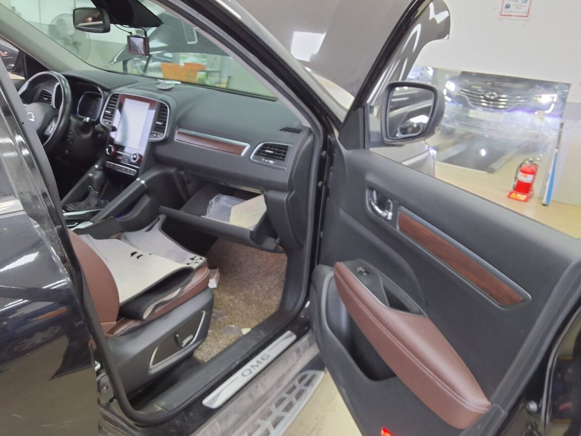 RENAULT (SAMSUNG) THE NEW QM6 2.0 LPe RE SIGNATURE 2020 - zdjęcie 14