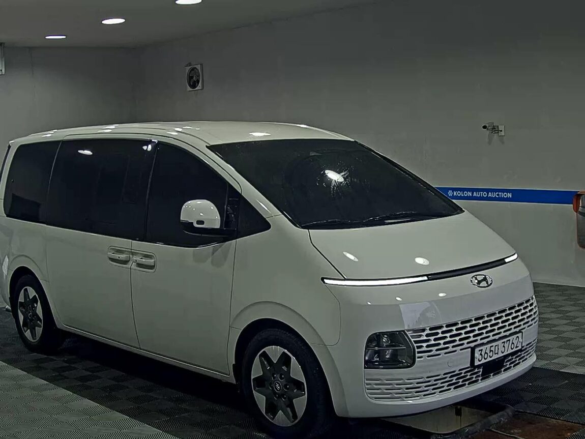 HYUNDAI STARIA 2.2 DIESEL TOURER 9-SEATER 2WD MODERN 2022 - zdjęcie 3