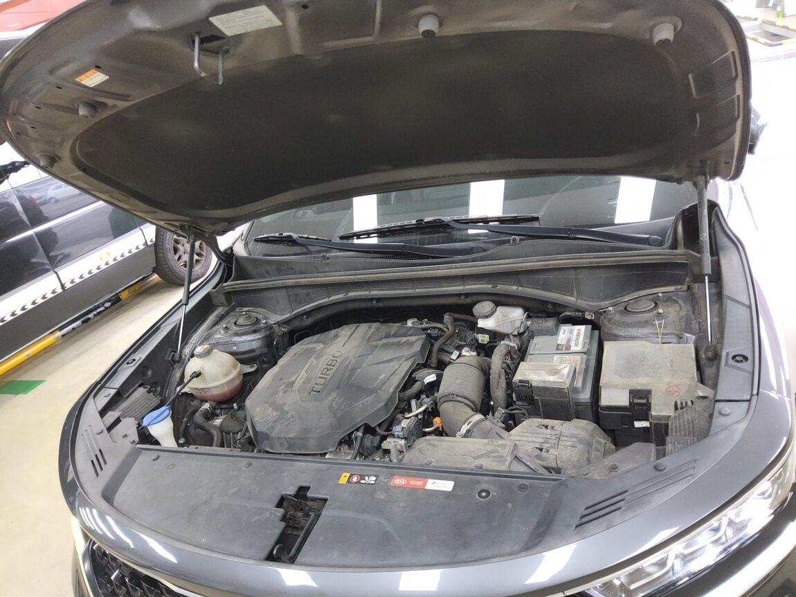 KIA NEW SORENTO (MQ4) 2.2 DIESEL 2WD PRESTIGE 2021 - zdjęcie 20