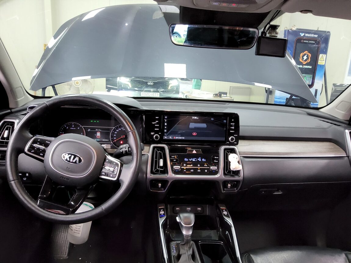 KIA NEW SORENTO (MQ4) 2.2 DIESEL 2WD PRESTIGE 2021 - zdjęcie 11