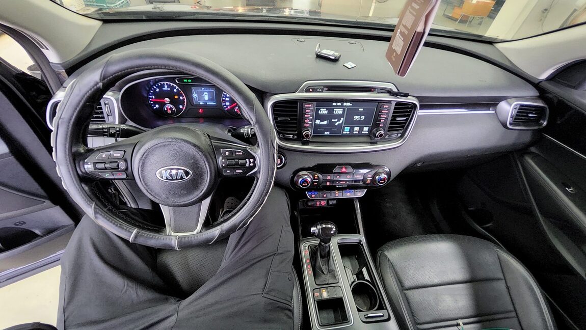 KIA ALL NEW SORENTO R2.0 2WD PRESTIGE 2015 - zdjęcie 11