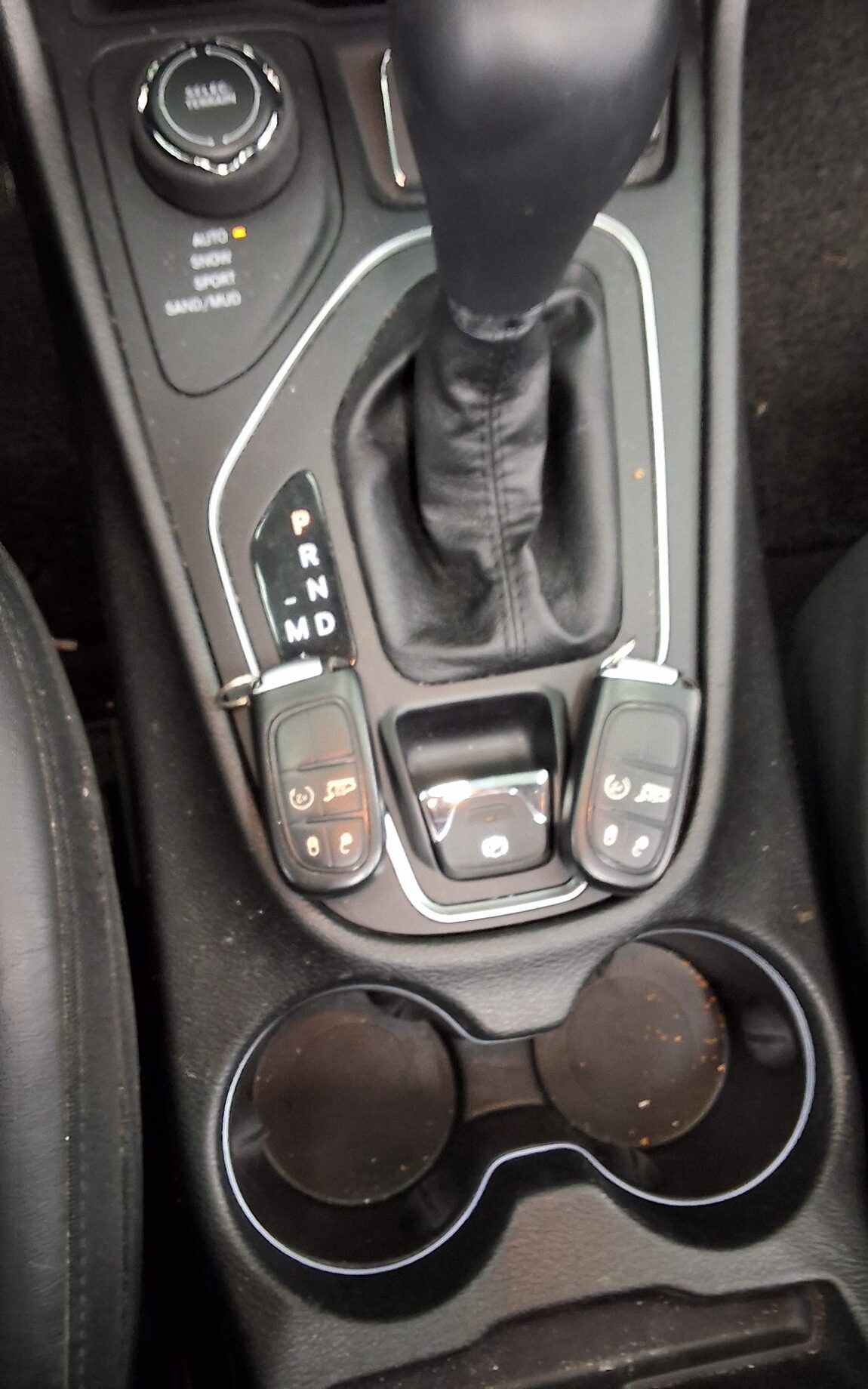 JEEP CHEROKEE (KL) 2.4 AWD LONGITUDE 2019 - zdjęcie 20