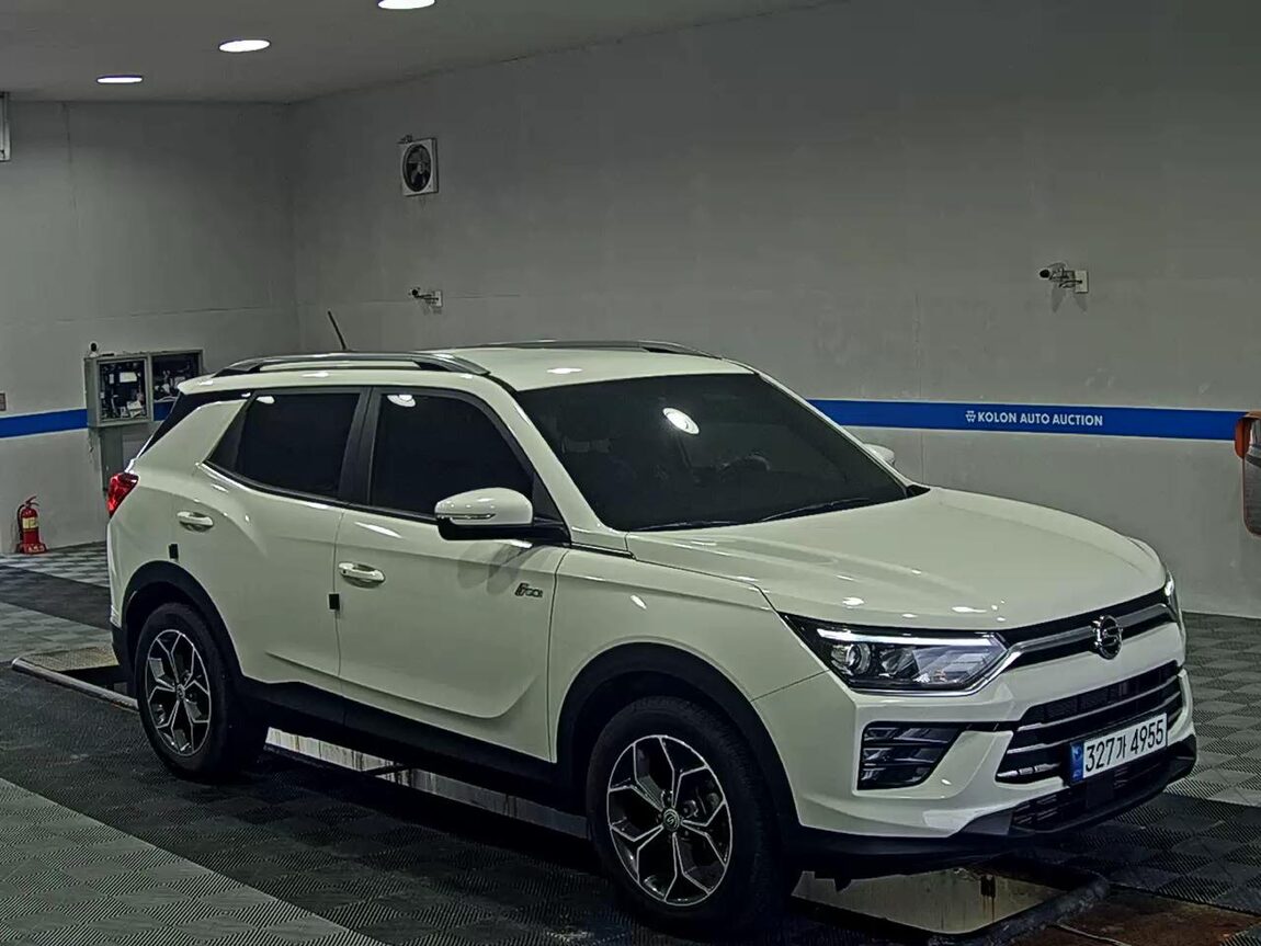KG MOBILITY (SSANGYONG) ALL NEW KORANDO 1.5 GASOLINE 2WD C5 PLUS 2021 - zdjęcie 3