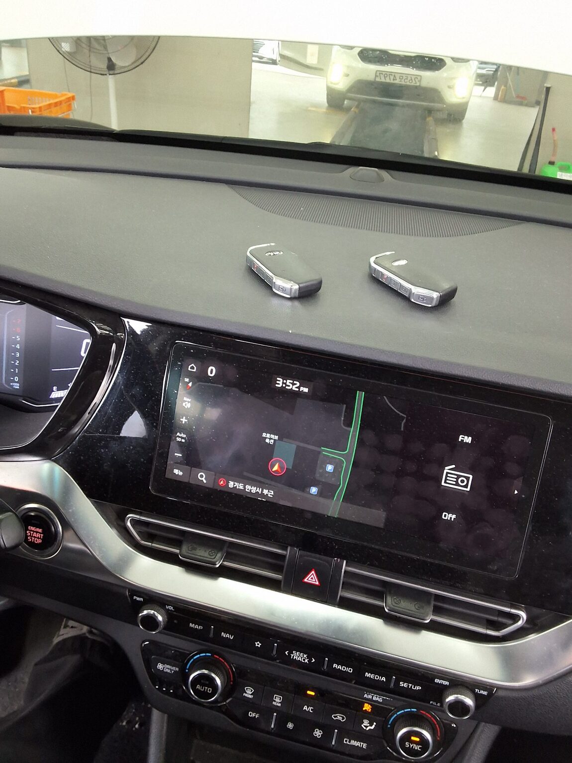 KIA THE NEW NIRO 1.6 GDI HEV NOBLESSE SPECIAL 2020 - zdjęcie 17