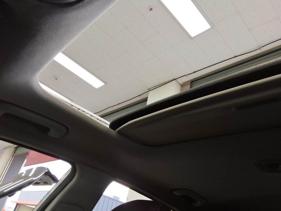 KIA THE NEW NIRO 1.6 GDI HEV NOBLESSE SPECIAL 2020 - zdjęcie 19