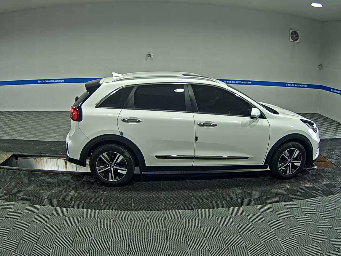 KIA THE NEW NIRO 1.6 GDI HEV NOBLESSE SPECIAL 2020 - zdjęcie 4