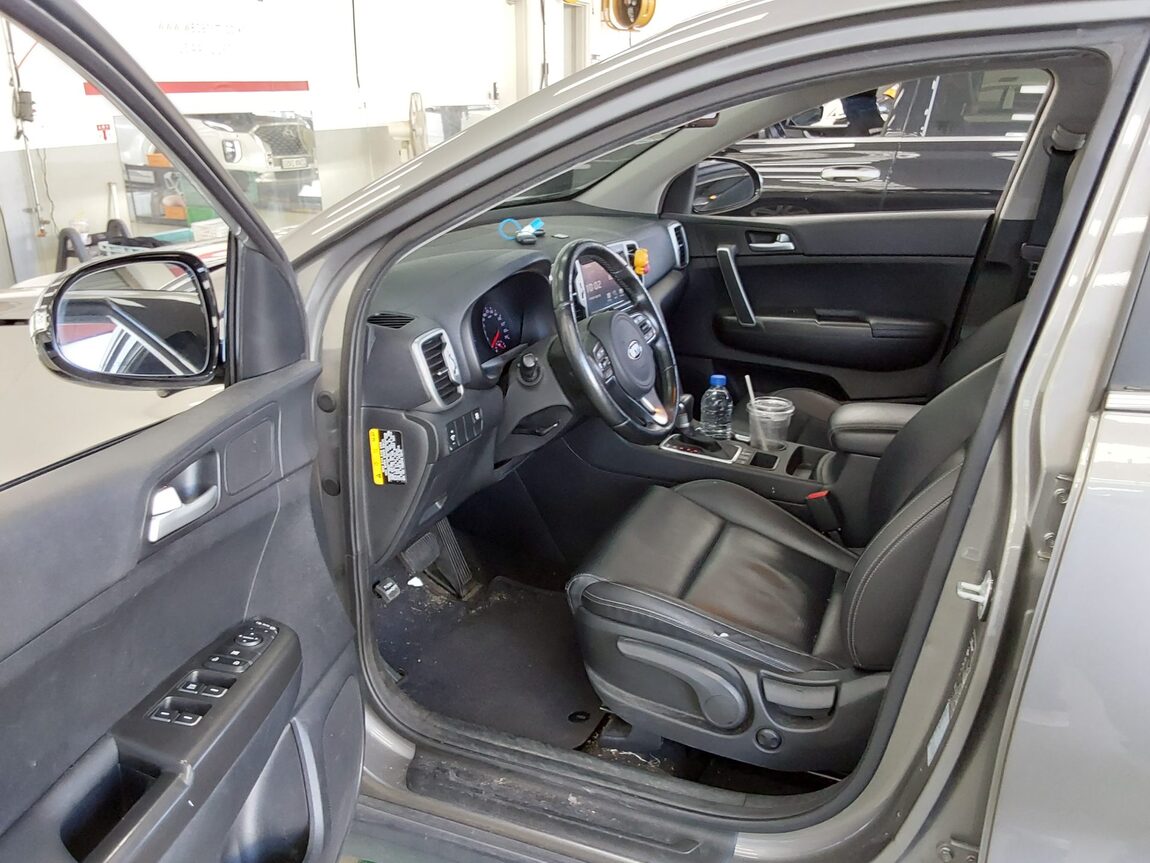 KIA NEW SPORTAGE R2.0 2WD PRESTIGE 2018 - zdjęcie 10