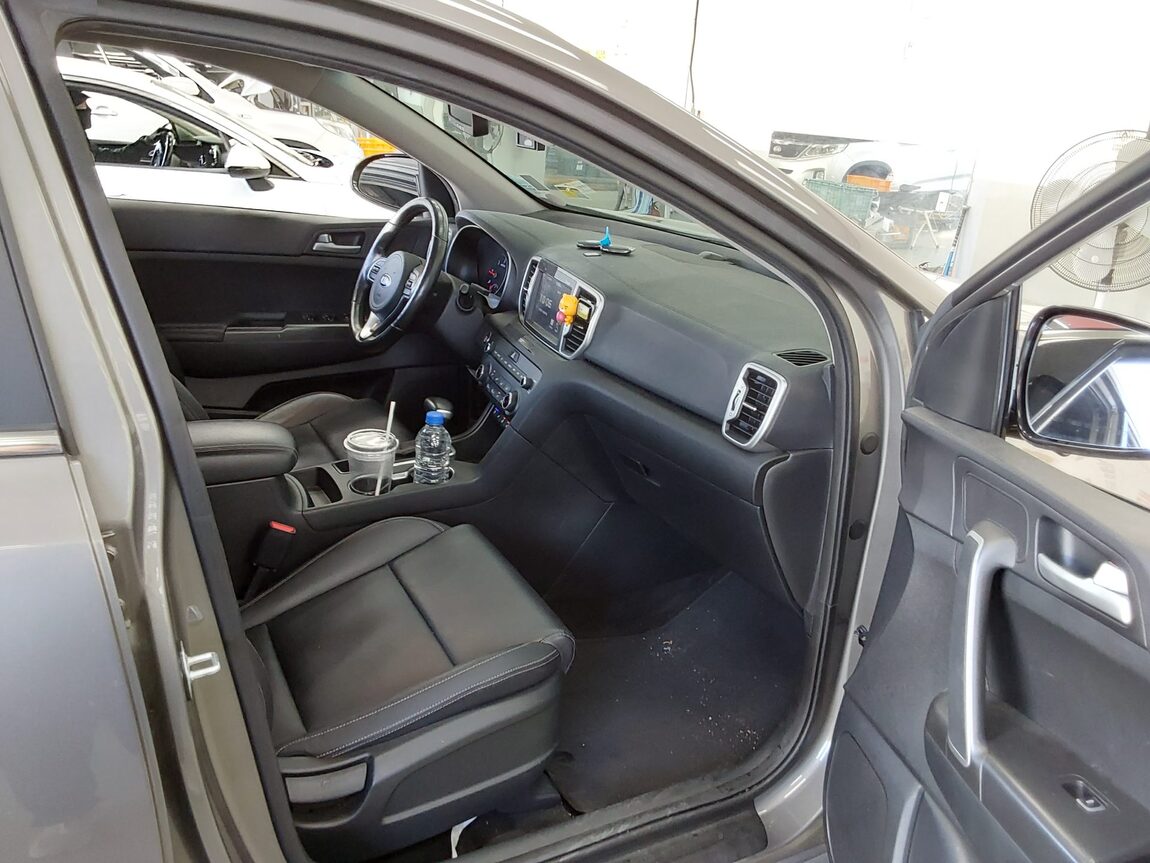 KIA NEW SPORTAGE R2.0 2WD PRESTIGE 2018 - zdjęcie 14