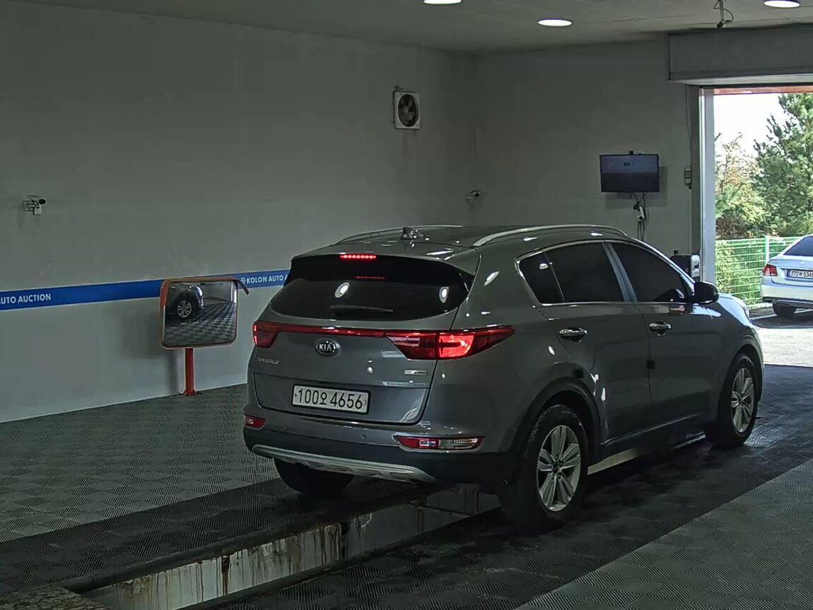 KIA NEW SPORTAGE R2.0 2WD PRESTIGE 2018 - zdjęcie 5