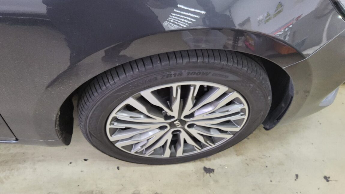 KIA K7 PREMIER 3.0 GDi SIGNATURE 2020 - zdjęcie 25