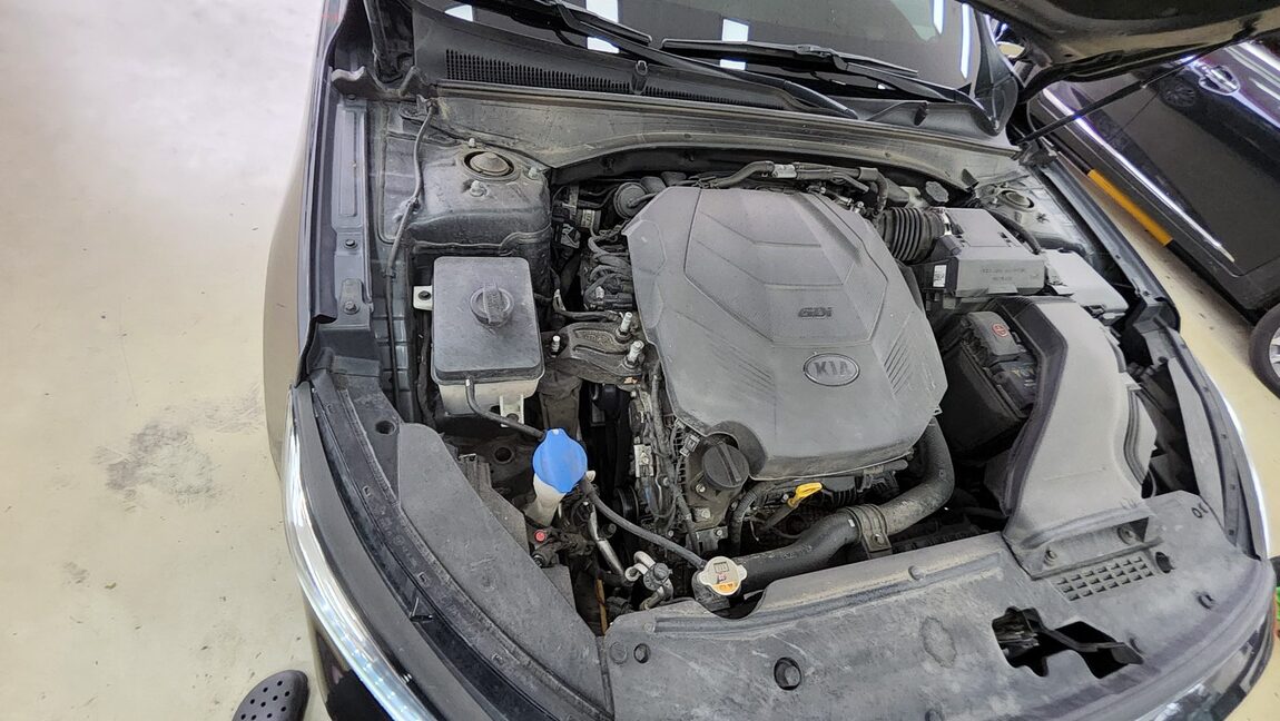 KIA K7 PREMIER 3.0 GDi SIGNATURE 2020 - zdjęcie 21
