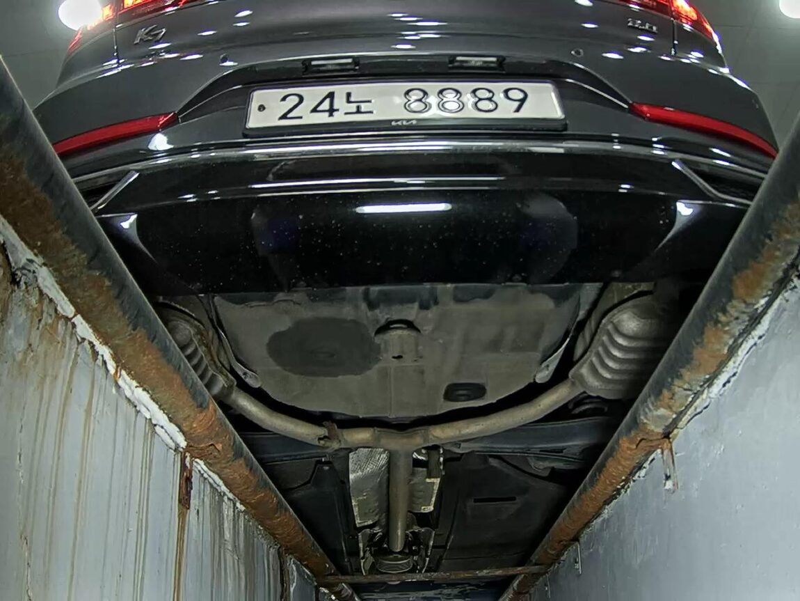 KIA K7 PREMIER 3.0 GDi SIGNATURE 2020 - zdjęcie 8