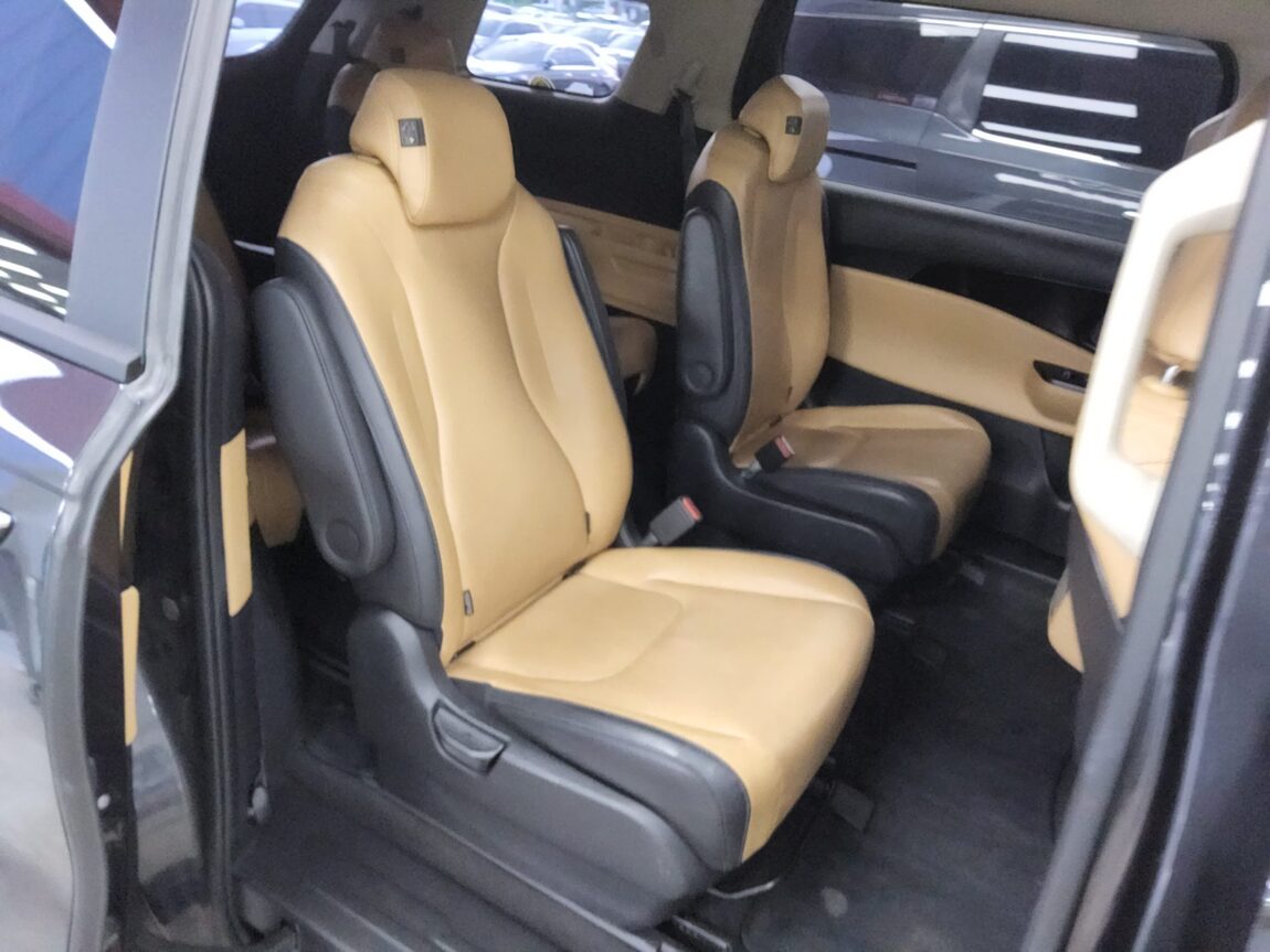 KIA NEW CARNIVAL (KA4) 9-SEATER DIESEL PRESTIGE 2023 - zdjęcie 13