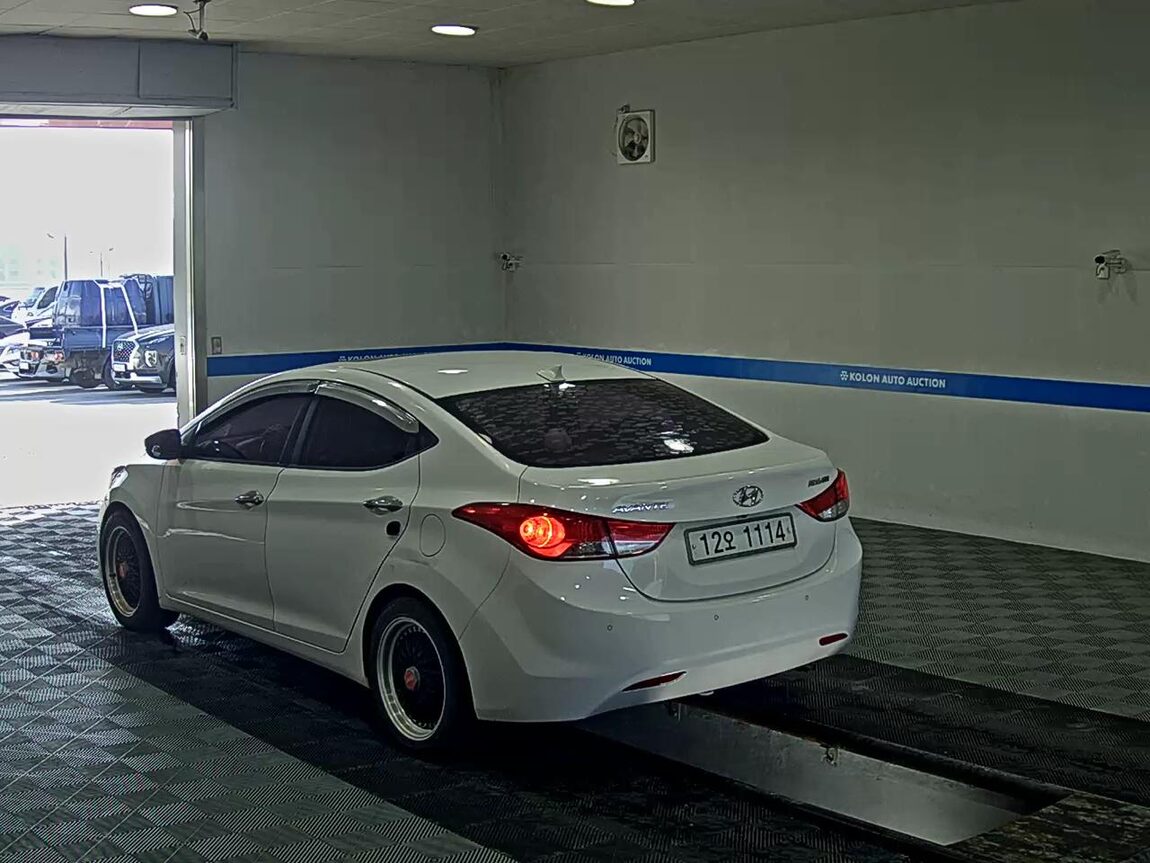 HYUNDAI AVANTE MD M16 GDi LUXURY 2012 - zdjęcie 6