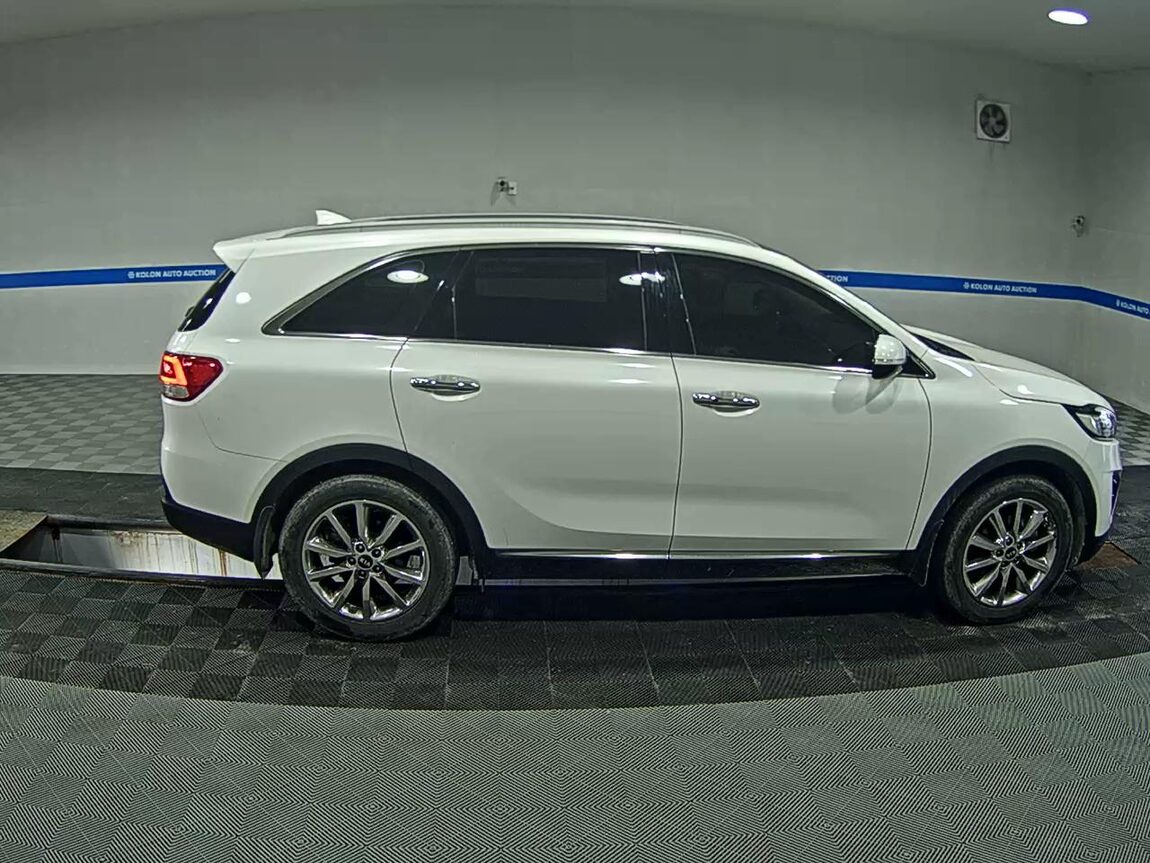 KIA ALL NEW SORENTO R2.0 2WD NOBLESSE SPECIAL 2017 - zdjęcie 4