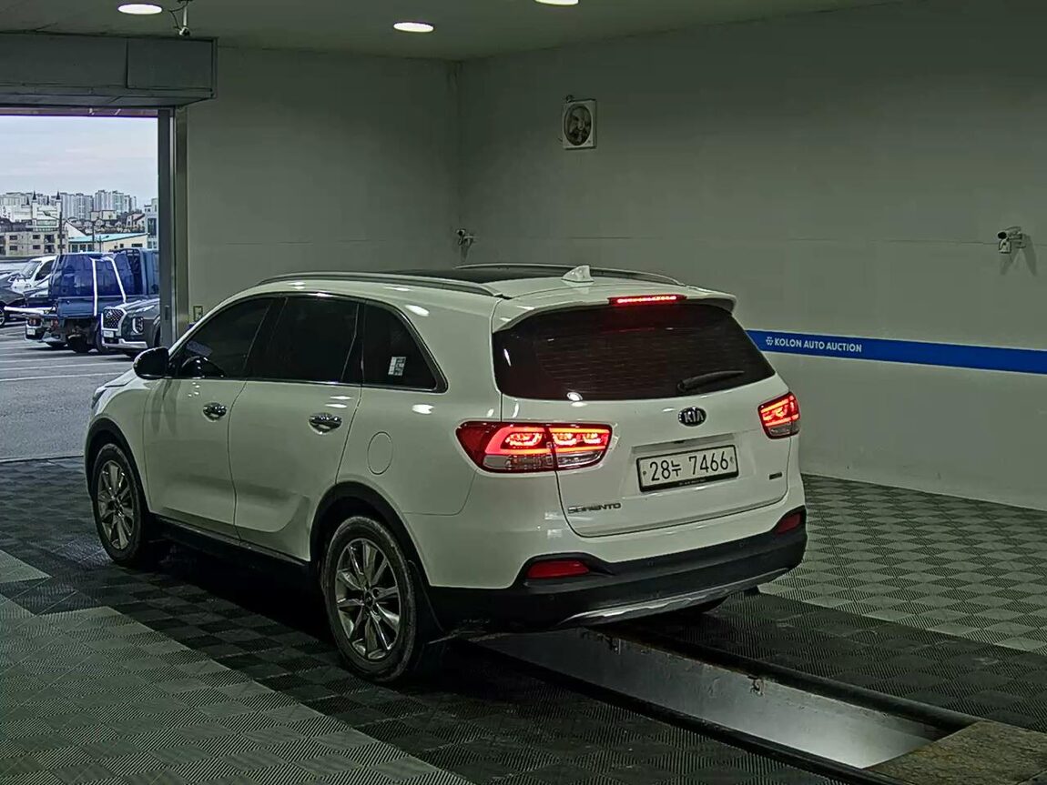 KIA ALL NEW SORENTO R2.0 2WD NOBLESSE SPECIAL 2017 - zdjęcie 6