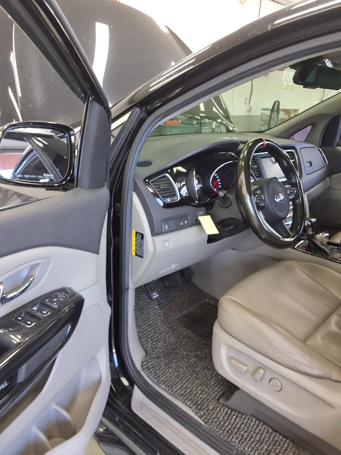 KIA ALL NEW CARNIVAL 9-SEATER DIESEL PRESTIGE 2017 - zdjęcie 10