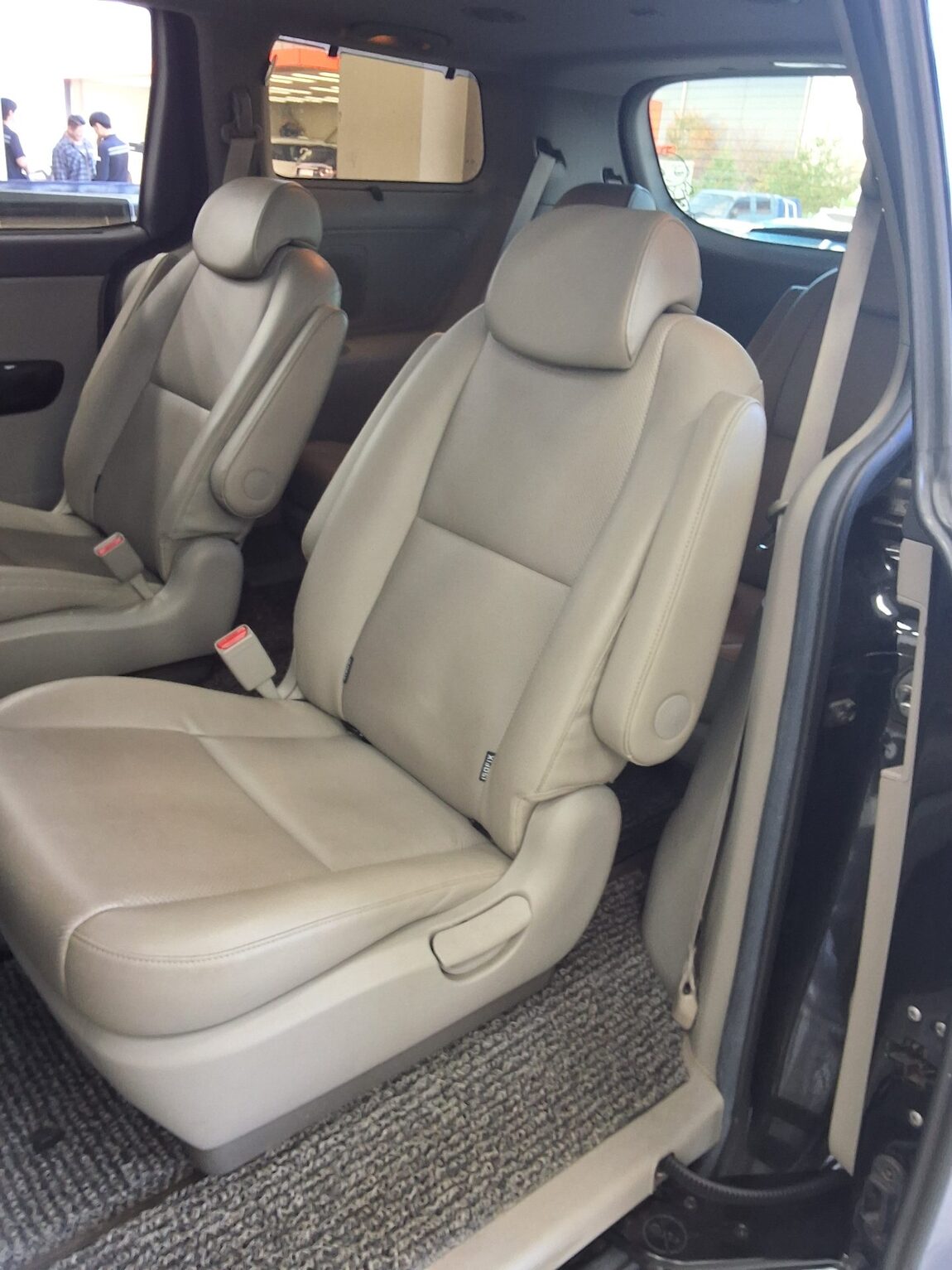 KIA ALL NEW CARNIVAL 9-SEATER DIESEL PRESTIGE 2017 - zdjęcie 12