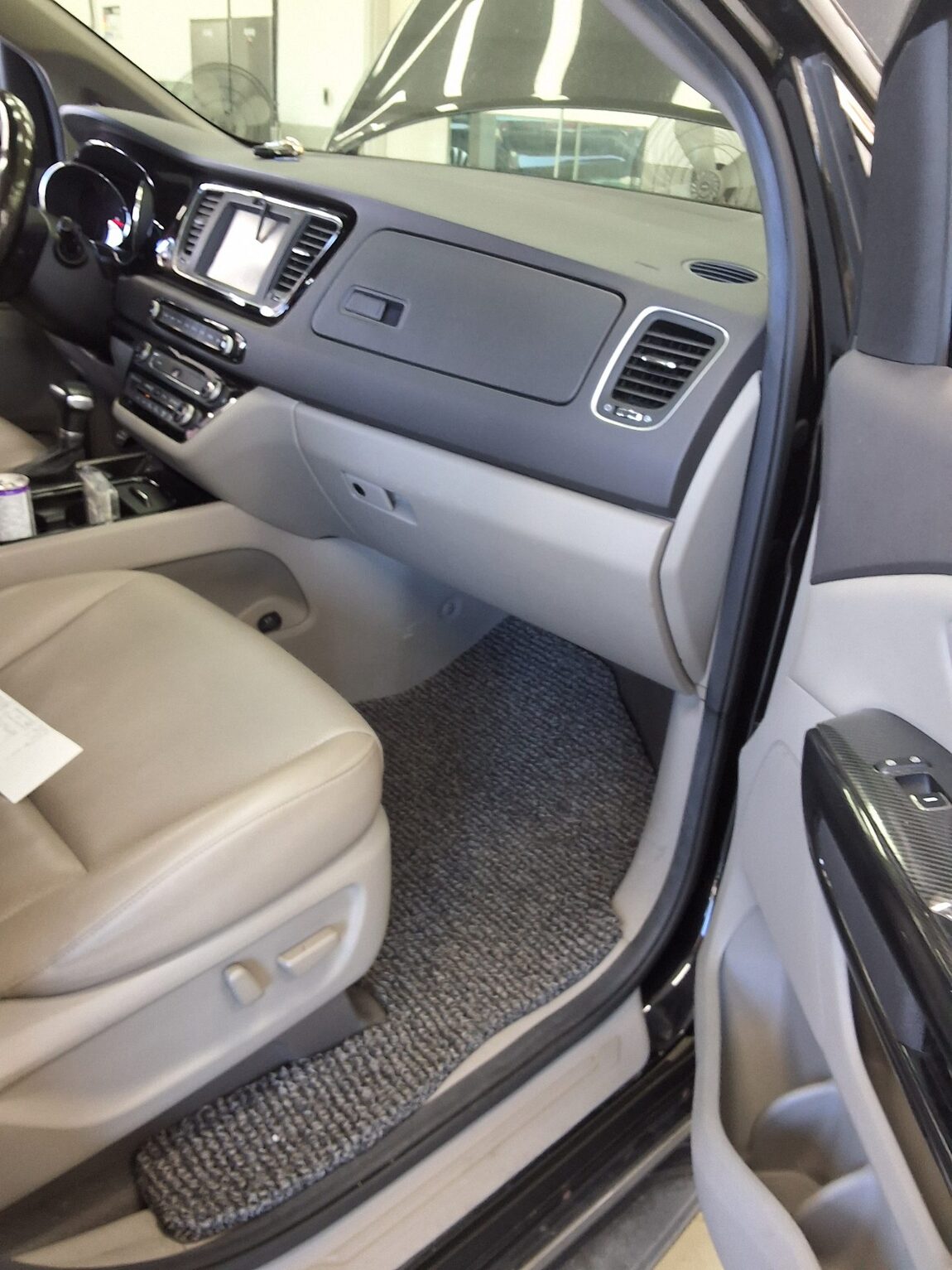 KIA ALL NEW CARNIVAL 9-SEATER DIESEL PRESTIGE 2017 - zdjęcie 14